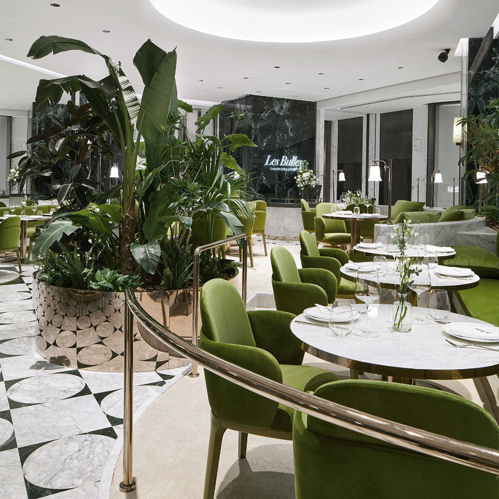 HUALIN Luxurious sintered stone dining tables, solid wood dining tables, dining chairs and comfortable booths. Customizable materials, colors and sizes