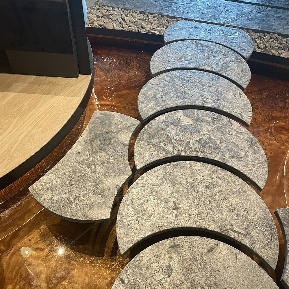 HUALIN Luxurious sintered stone dining tables, solid wood dining tables, dining chairs and comfortable booths. Customizable materials, colors and sizes