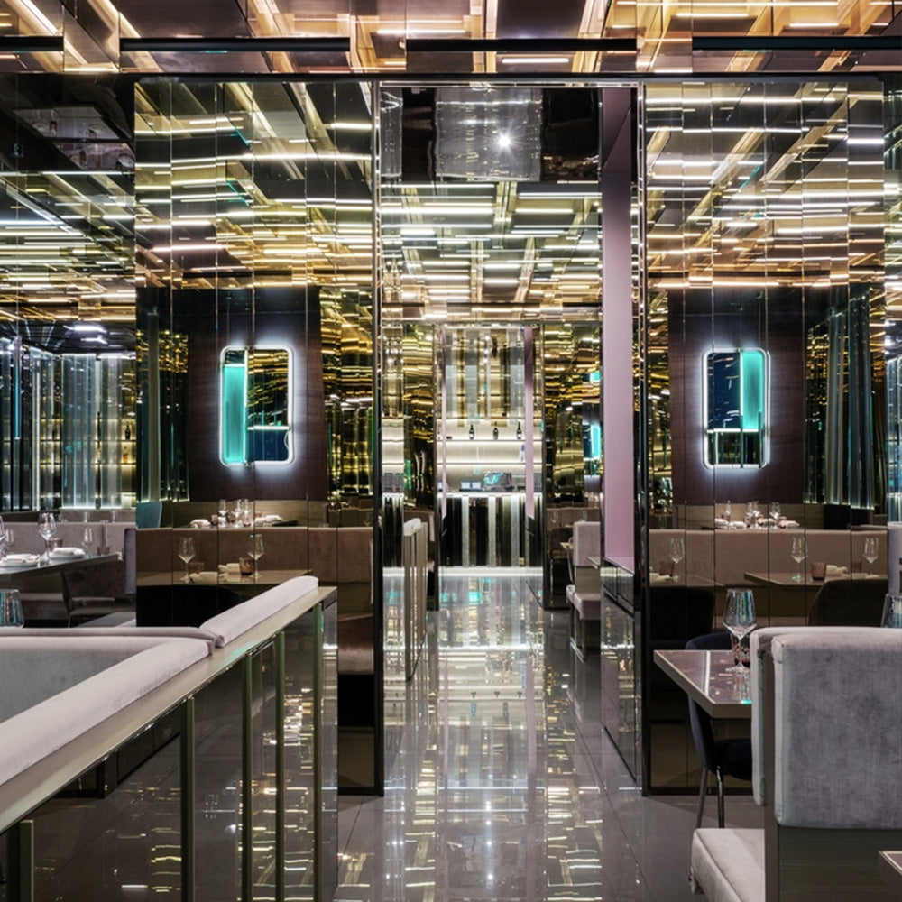 HUALIN Luxurious sintered stone dining tables, solid wood dining tables, dining chairs and comfortable booths. Customizable materials, colors and sizes