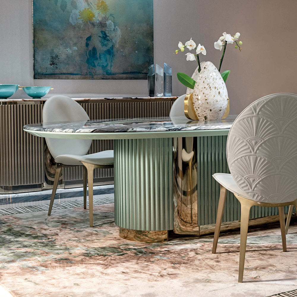 HUALIN High quality and comfortable chairs for hotels, theme restaurants and cafes, customizable colors, materials and sizes