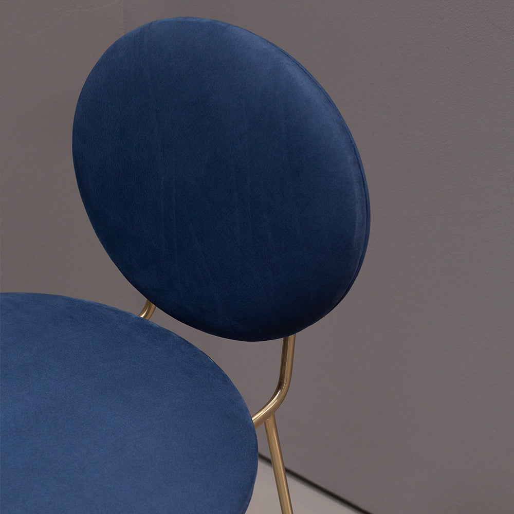 HUALIN High quality and comfortable chairs for hotels, theme restaurants and cafes, customizable colors, materials and sizes