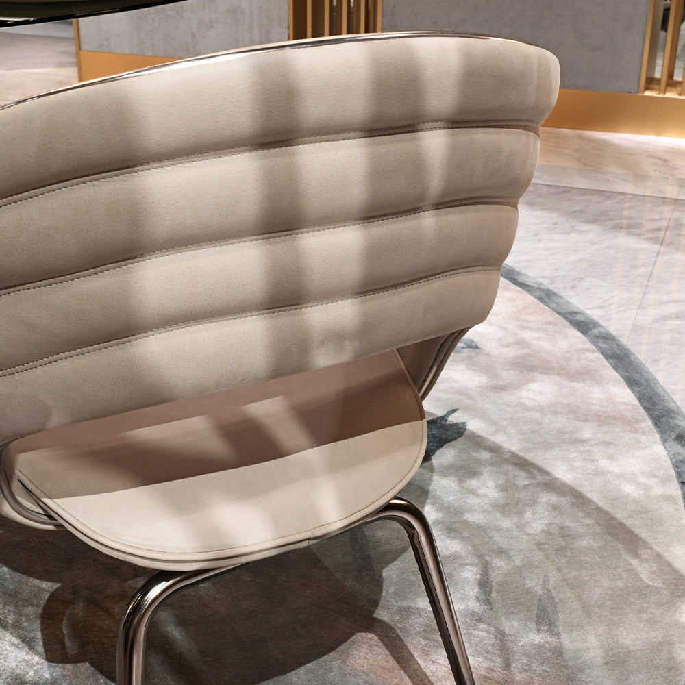 HUALIN High quality and comfortable chairs for hotels, theme restaurants and cafes, customizable colors, materials and sizes