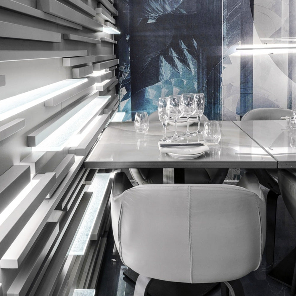 HUALIN Luxurious sintered stone dining tables, solid wood dining tables, dining chairs and comfortable booths. Customizable materials, colors and sizes