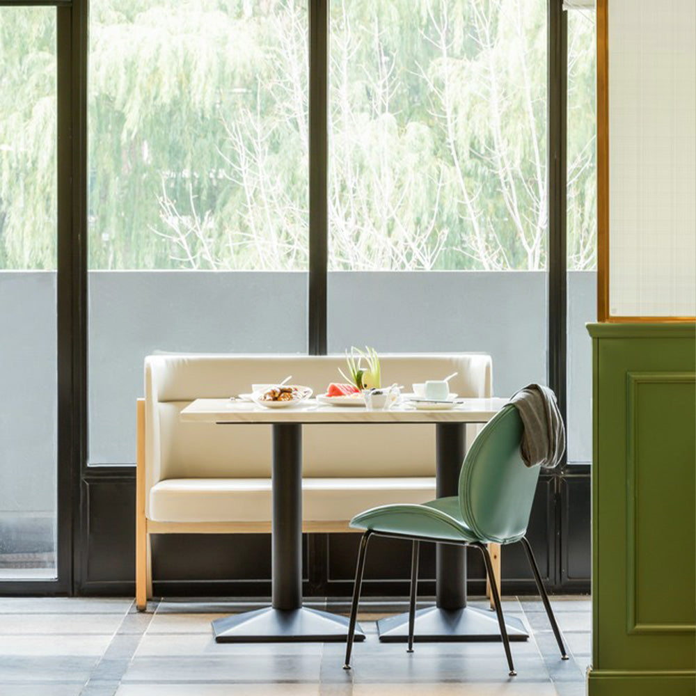 HUALIN Luxurious sintered stone dining tables, solid wood dining tables, dining chairs and comfortable booths. Customizable materials, colors and sizes