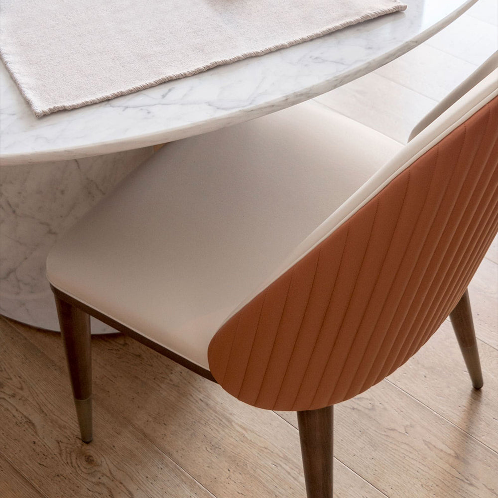 HUALIN High quality and comfortable chairs for hotels, theme restaurants and cafes, customizable colors, materials and sizes