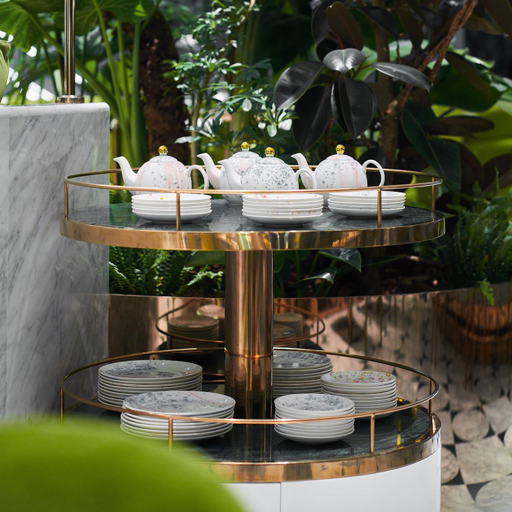 HUALIN Luxurious sintered stone dining tables, solid wood dining tables, dining chairs and comfortable booths. Customizable materials, colors and sizes