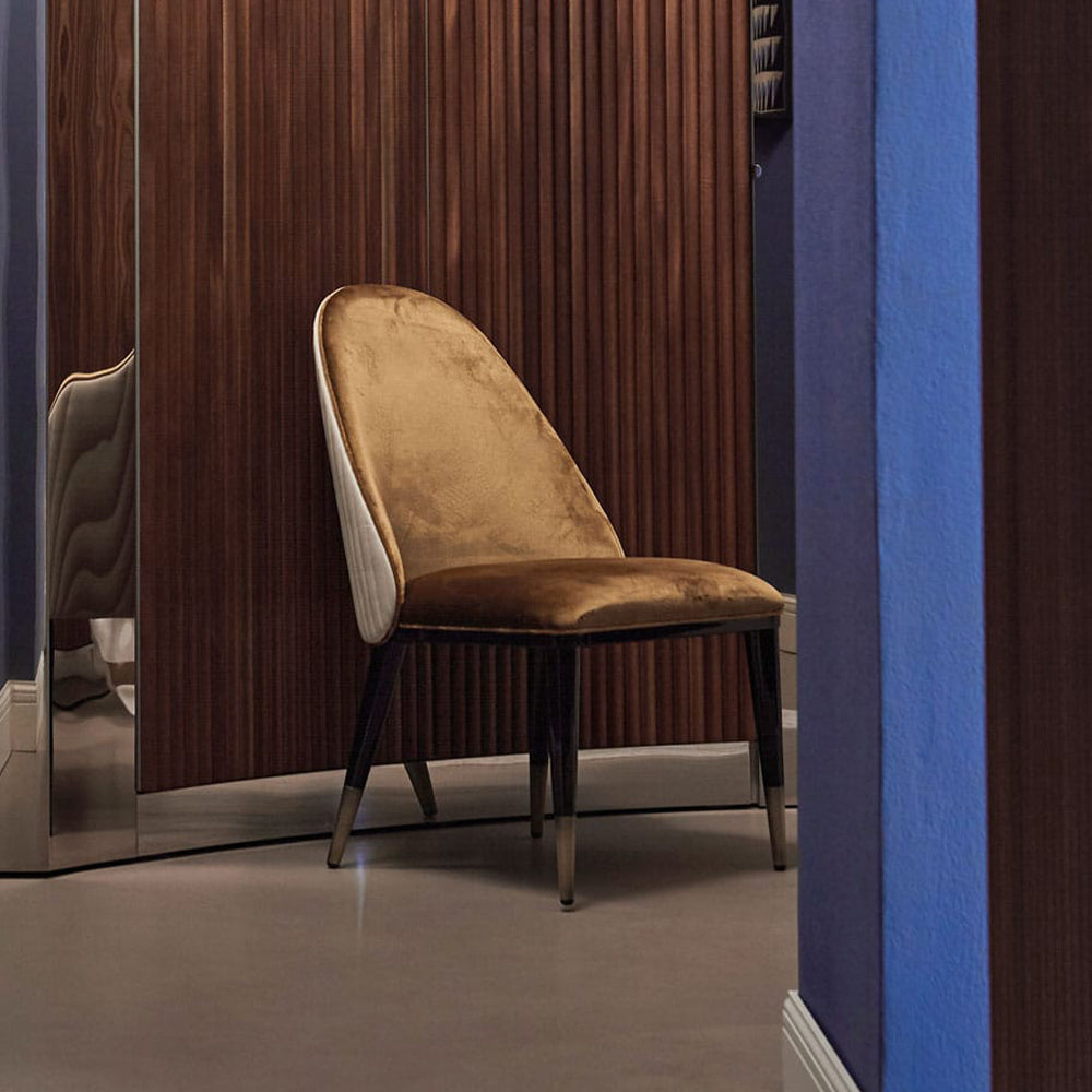 HUALIN High quality and comfortable chairs for hotels, theme restaurants and cafes, customizable colors, materials and sizes
