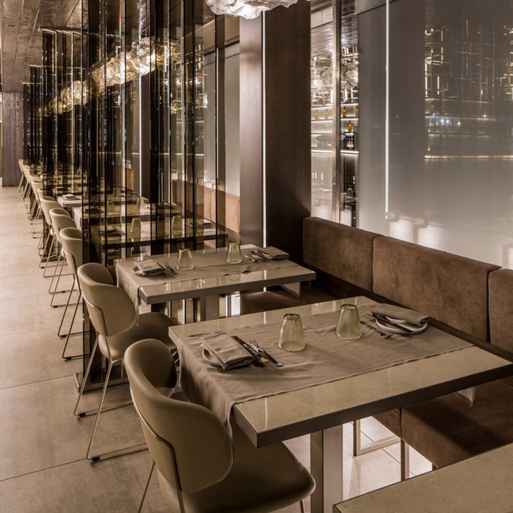 HUALIN Luxurious sintered stone dining tables, solid wood dining tables, dining chairs and comfortable booths. Customizable materials, colors and sizes