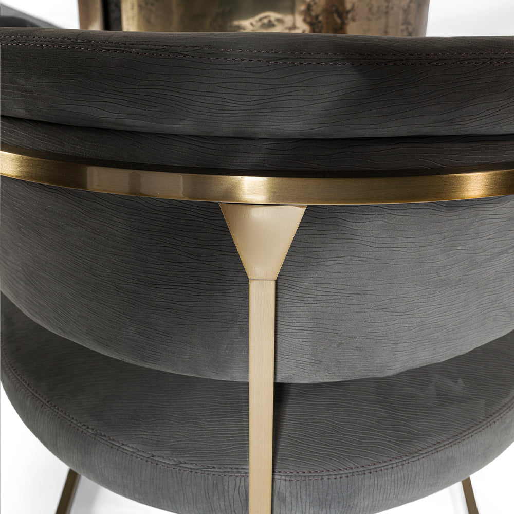 HUALIN High quality and comfortable chairs for hotels, theme restaurants and cafes, customizable colors, materials and sizes