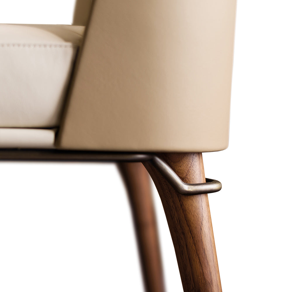 HUALIN High quality and comfortable chairs for hotels, theme restaurants and cafes, customizable colors, materials and sizes