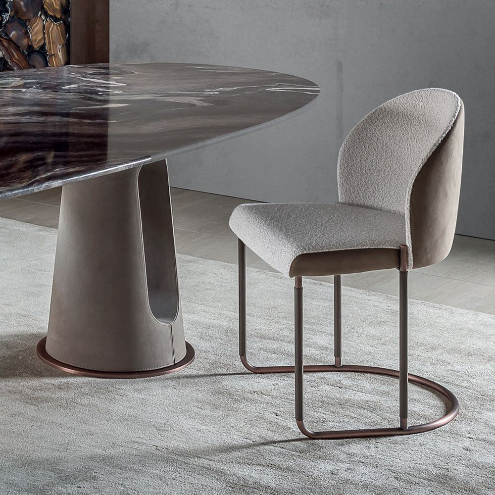 HUALIN High quality and comfortable chairs for hotels, theme restaurants and cafes, customizable colors, materials and sizes