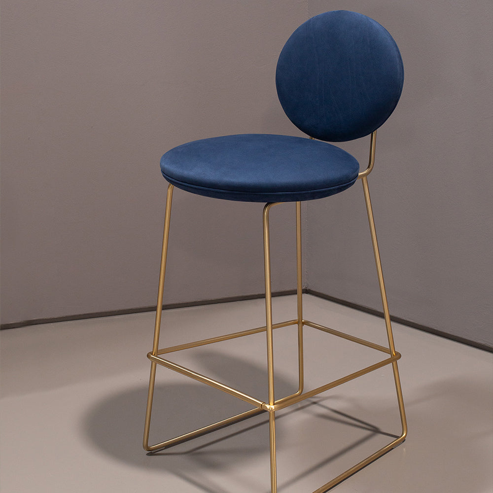 HUALIN High quality and comfortable chairs for hotels, theme restaurants and cafes, customizable colors, materials and sizes