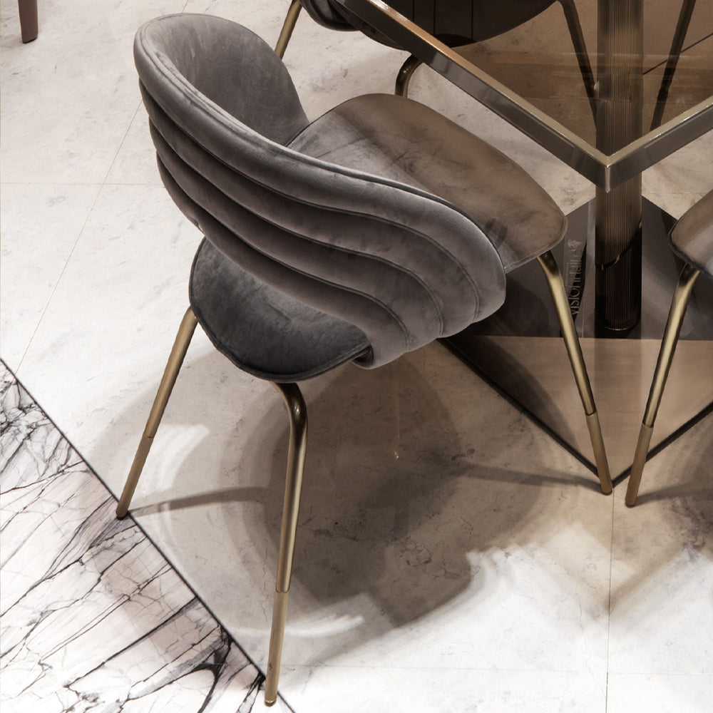HUALIN High quality and comfortable chairs for hotels, theme restaurants and cafes, customizable colors, materials and sizes